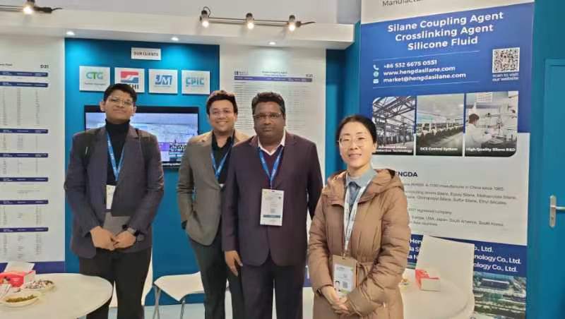 恒达化工参加在法国巴黎北维勒班特举办的 JEC WORLD 展览会